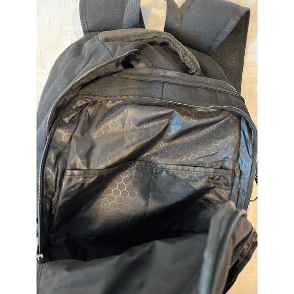 NO BRAND Black Swiss Like XL Backpack - Picture 4 of 5